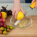 Yuming Hot Sale  Kitchen Stainless Steel with Cheese Grater Citrus Graters Lemon zester